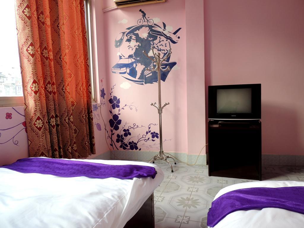 Halong Happy Hostel (Adults Only) Ha Long Bagian luar foto