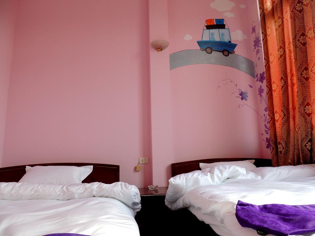 Halong Happy Hostel (Adults Only) Ha Long Bagian luar foto