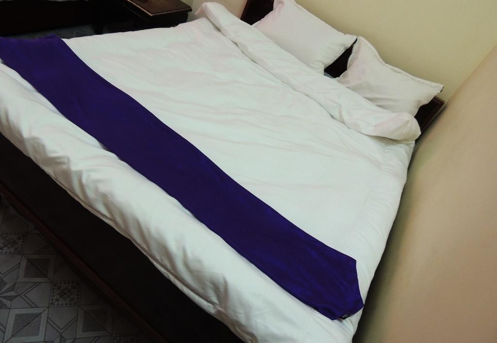 Halong Happy Hostel (Adults Only) Ha Long Bagian luar foto